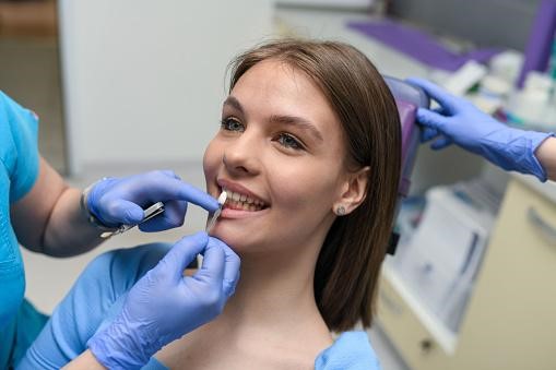 Dental Veneers Treatment