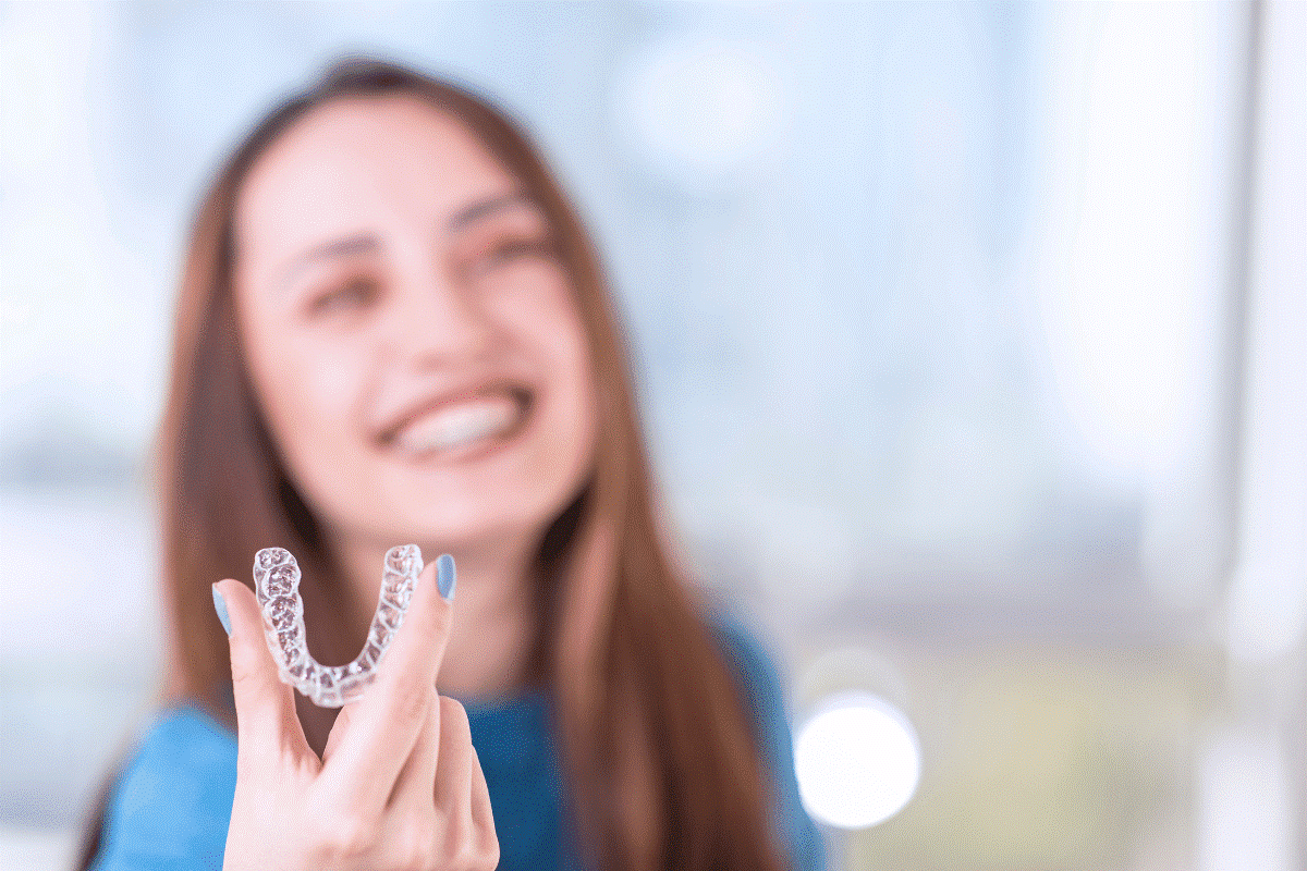 10 INVISALIGN FAQS: YOUR GUIDE TO INVISALIGN TREATMENT